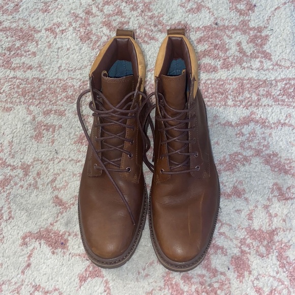 Timberland Boots - Picture 2 of 4